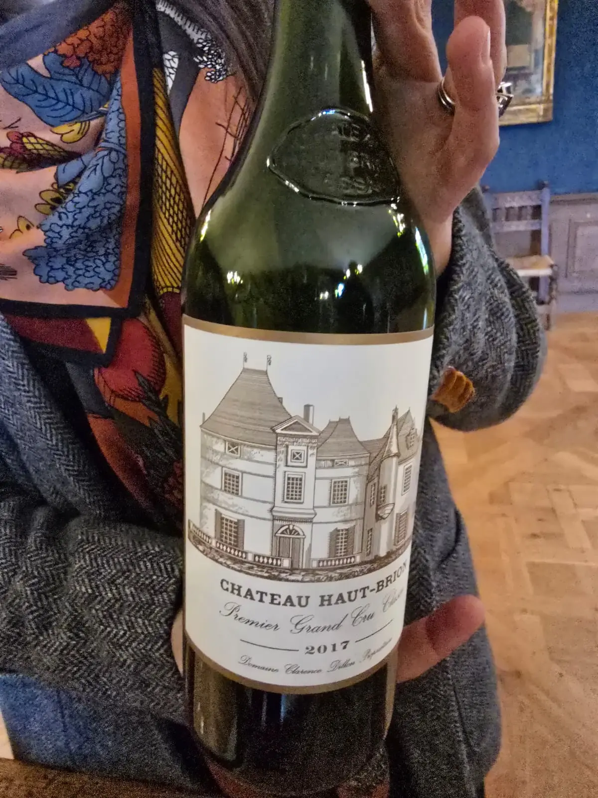 Bottiglia di Château Haut-Brion 2017 presentata durante la degustazione