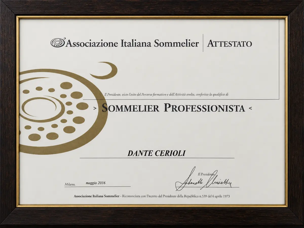 Attestato AIS di Sommelier Professionista conferito a Dante Cerioli nel maggio 2016